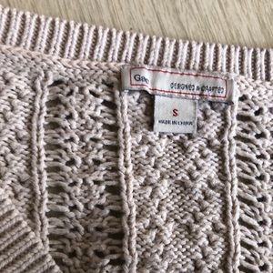 Beige cable knit sweater size S